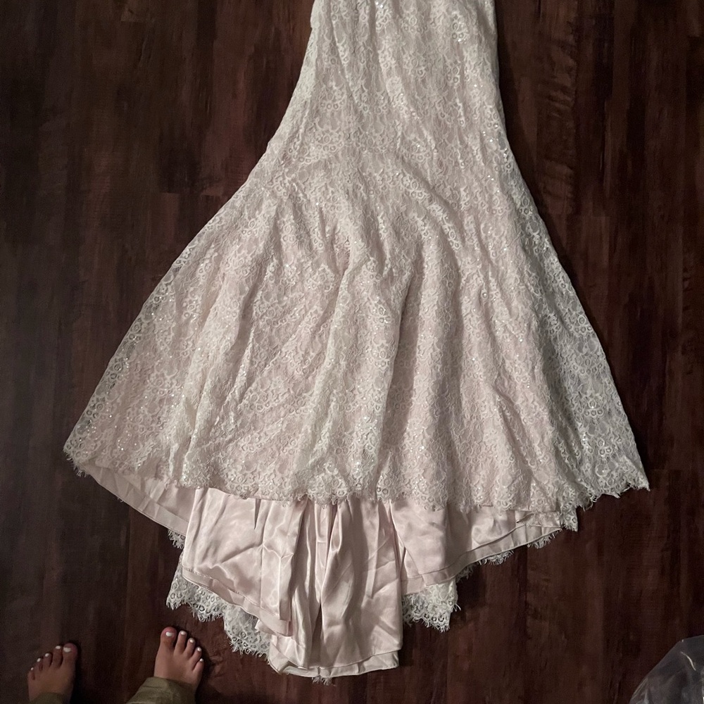 Wedding Dress - Picture 4 of 4